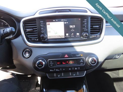 Used 2020 Kia Sorento SX image 29