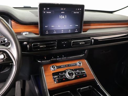 Used 2024 Lincoln Aviator Reserve image 5