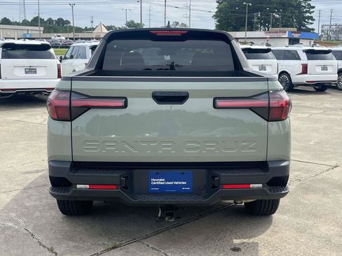 Certified 2024 Hyundai Santa Cruz SEL FWD image 8
