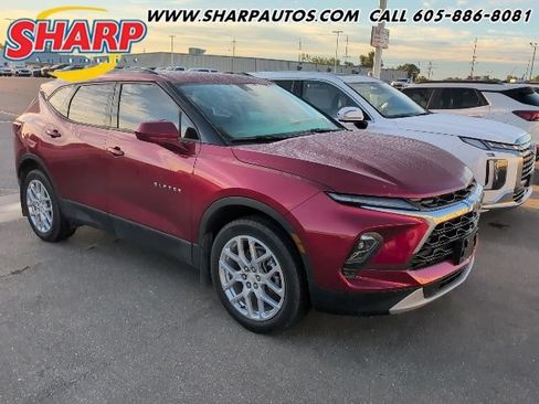 Used 2024 Chevrolet Blazer LT w/ Convenience Package AWD/4WD image 1