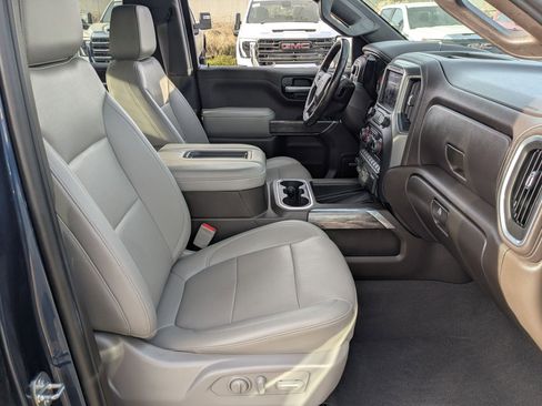 Certified 2021 Chevrolet Silverado 1500 LTZ w/ Technology Package image 26