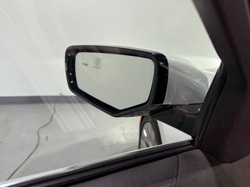 Used 2017 Cadillac CTS Luxury image 24