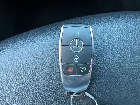 Used 2025 Mercedes-Benz GLA 250 GLA 250 image 21