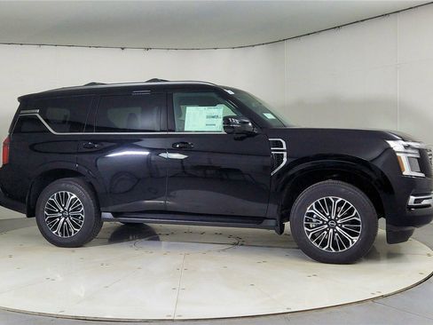 New 2026 Nissan Armada Platinum image 8