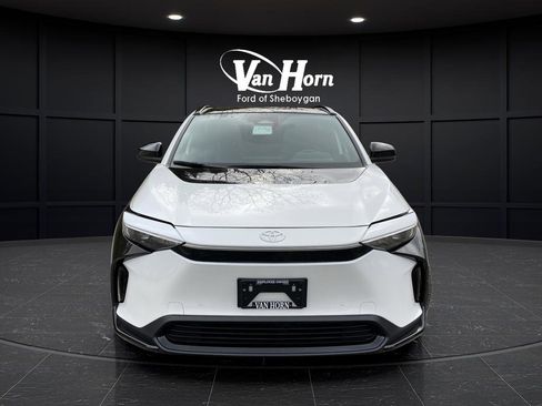 Used 2024 Toyota bZ4X XLE w/ Weather Package image 11