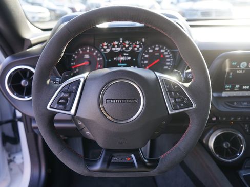 Used 2018 Chevrolet Camaro ZL1 image 14