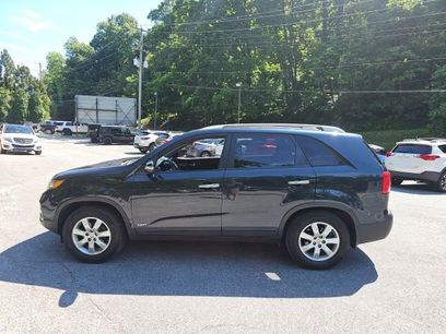 Used 2013 Kia Sorento LX w/ Convenience Pkg