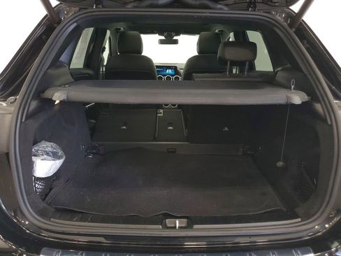 Used 2022 Mercedes-Benz GLA 250 4MATIC image 25