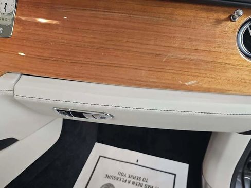 Used 2019 Rolls-Royce Ghost Sedan 4D image 11