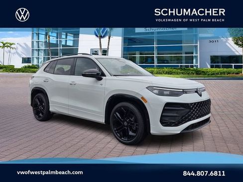 New 2026 Volkswagen Tiguan SE R-Line image 1