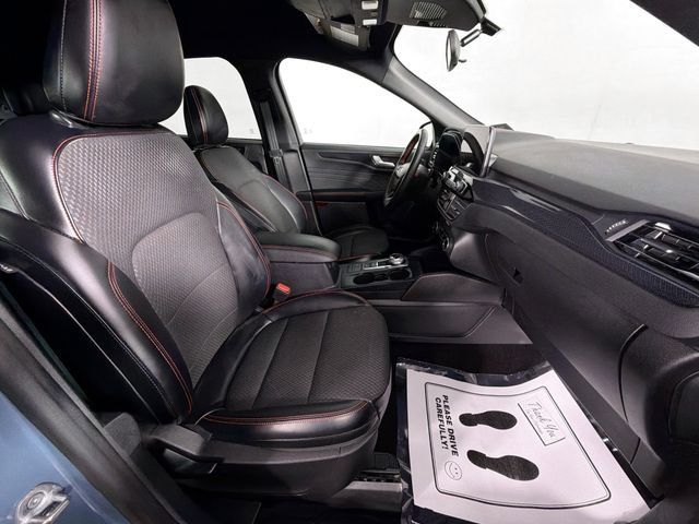 Used 2023 Ford Escape ST-Line w/ Equipment Group 301A AWD/4WD image 27