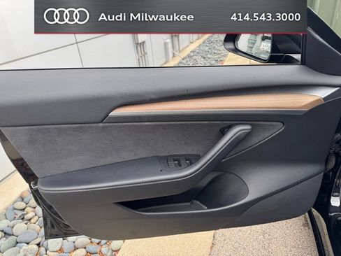Used 2022 Tesla Model 3 Performance AWD/4WD image 7