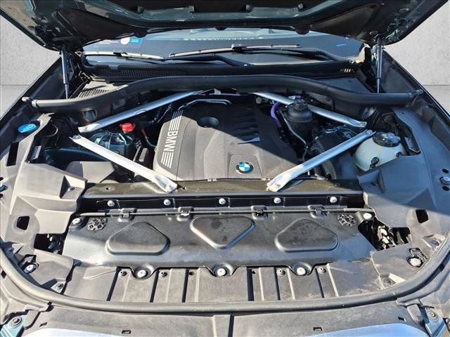 Certified 2024 BMW X5 xDrive40i w/ Premium Package AWD/4WD image 25