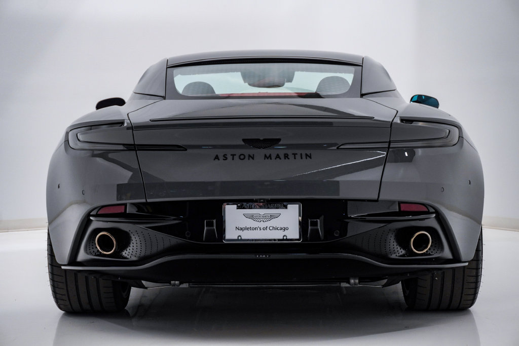Used 2024 Aston Martin DB12 Coupe RWD image 7