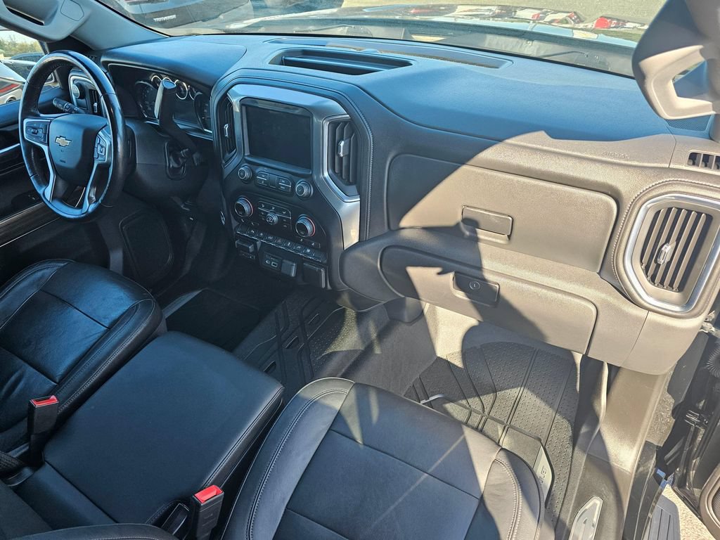 Used 2020 Chevrolet Silverado 1500 LT w/ Texas Edition RWD image 11