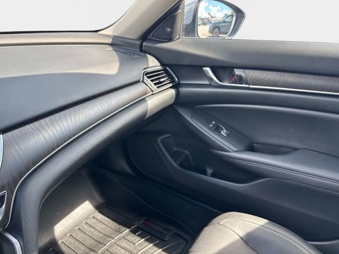 Used 2022 Honda Accord Touring image 20
