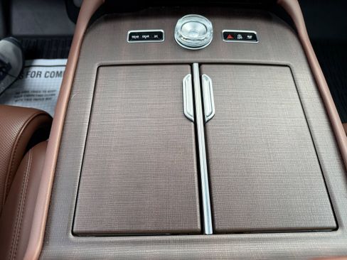 New 2025 Lincoln Navigator L Reserve image 26