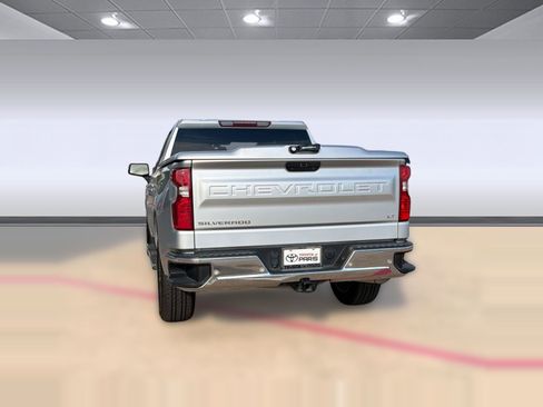 Used 2019 Chevrolet Silverado 1500 LT w/ Texas Edition RWD image 10