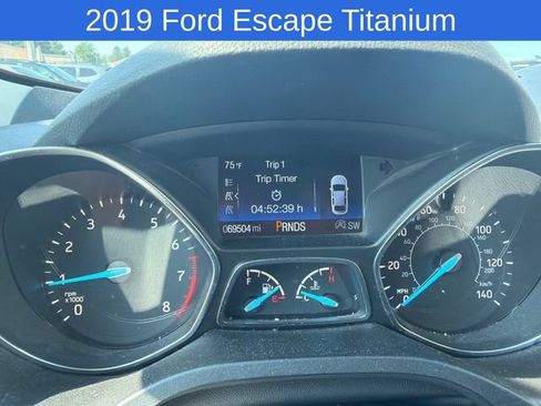Used 2019 Ford Escape Titanium AWD/4WD image 19