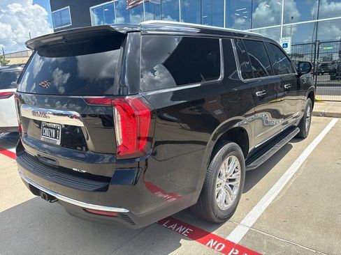 Used 2021 GMC Yukon XL SLT w/ SLT Premium Package AWD/4WD image 1
