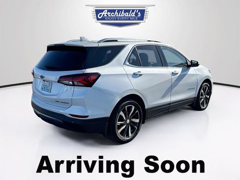 Used 2022 Chevrolet Equinox Premier AWD/4WD image 5