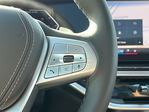 New 2026 BMW X7 xDrive40i w/ Premium Package image 20