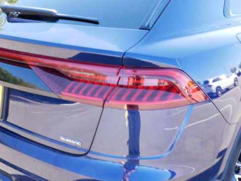 Used 2021 Audi Q8 Premium Plus image 17