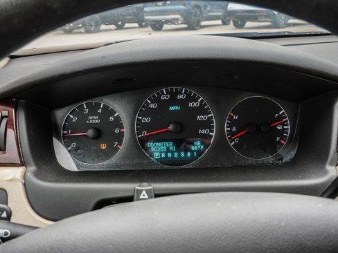 Used 2009 Chevrolet Impala LT FWD image 20