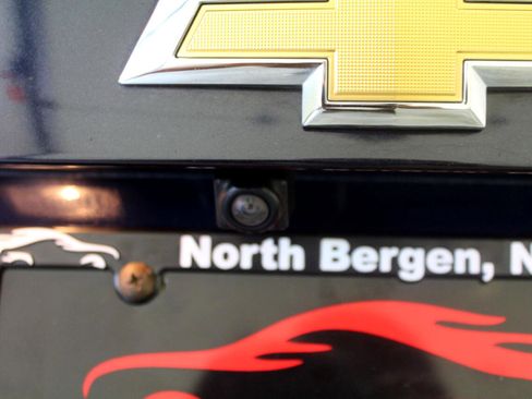 Used 2017 Chevrolet Malibu LT image 28