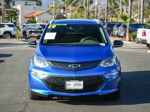 Used 2019 Chevrolet Bolt Premier FWD image 2