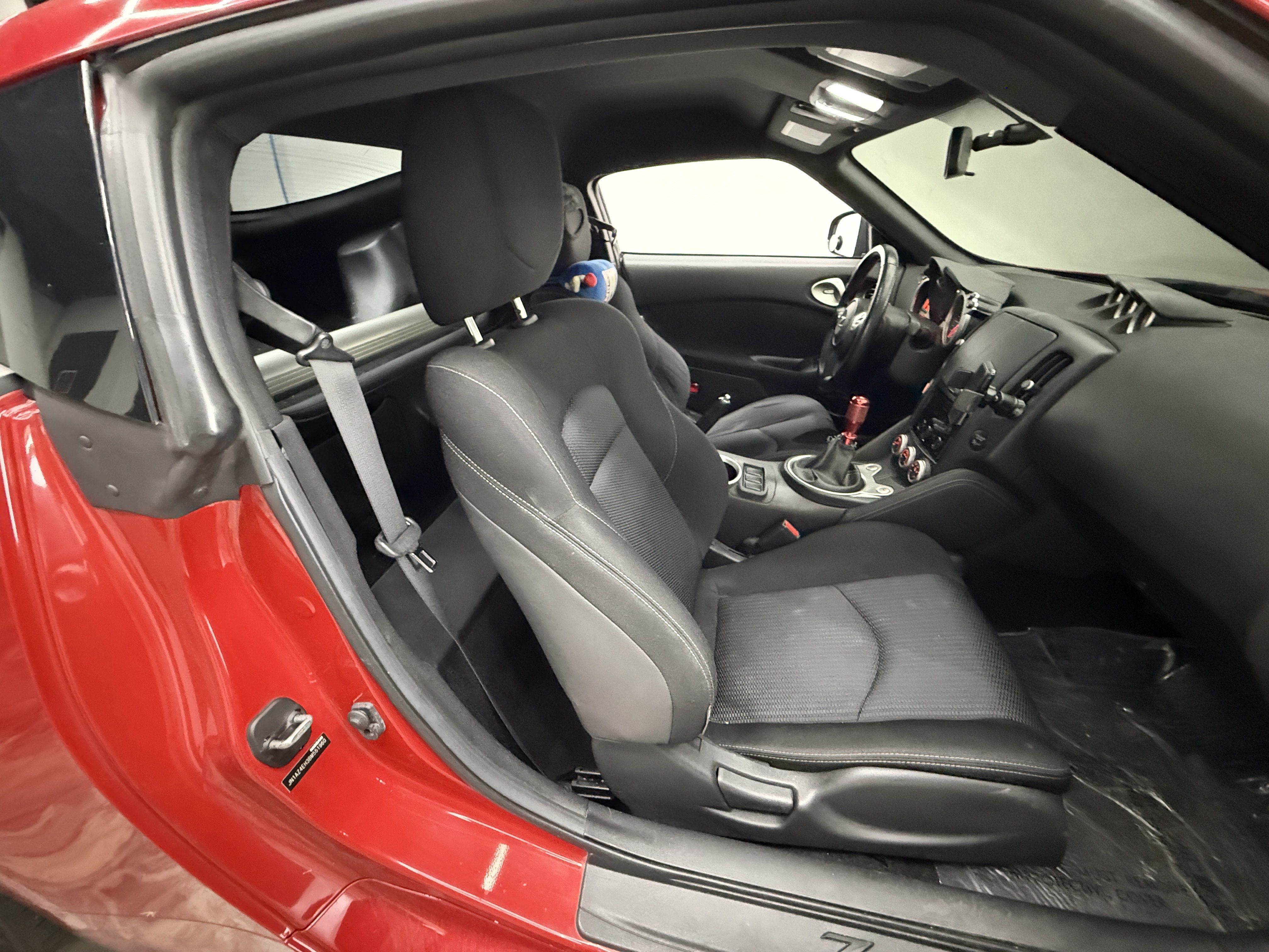 Used 2011 Nissan 370Z Coupe w/ Sport Pkg RWD image 18