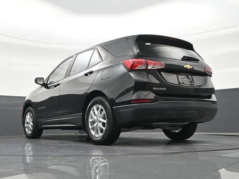 Used 2023 Chevrolet Equinox LS FWD image 27