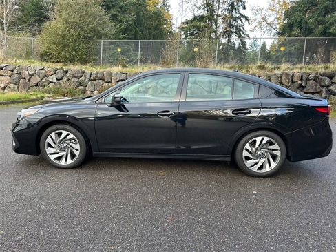 Certified 2023 Subaru Legacy Limited image 2