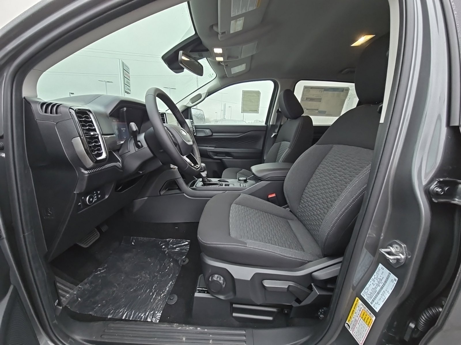 New 2026 Ford Ranger XLT w/ Technology Package AWD/4WD image 9