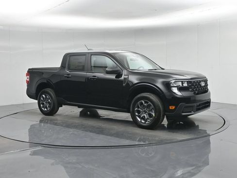 New 2026 Ford Maverick XLT FWD image 23