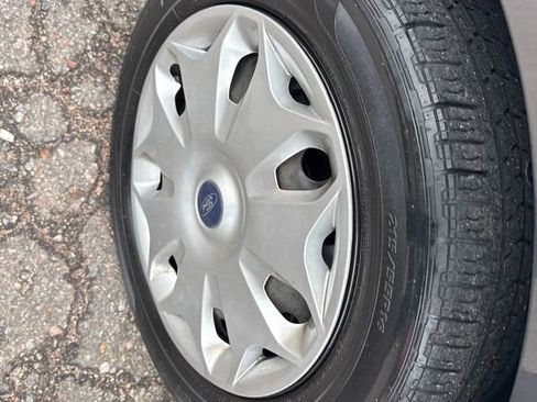 Used 2017 Ford Transit Connect XLT FWD image 21