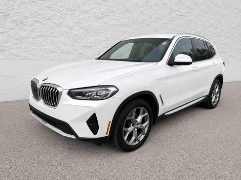Used 2022 BMW X3 xDrive30i AWD/4WD image 1