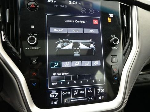 Used 2022 Subaru Outback Limited image 16