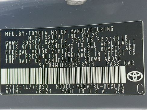 Used 2025 Toyota Corolla LE image 12