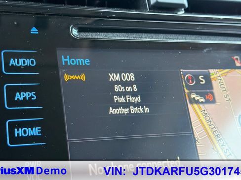 Used 2016 Toyota Prius Four w/ Advanced Technology Package FWD image 43