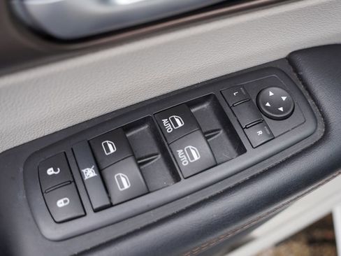 Certified 2017 Chrysler Pacifica LX image 21