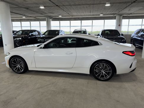 Used 2025 BMW 430i xDrive Coupe w/ Premium Package AWD/4WD image 5
