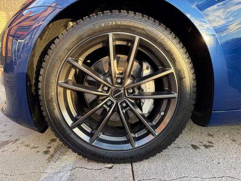 Used 2020 Tesla Model 3 Long Range AWD/4WD image 37