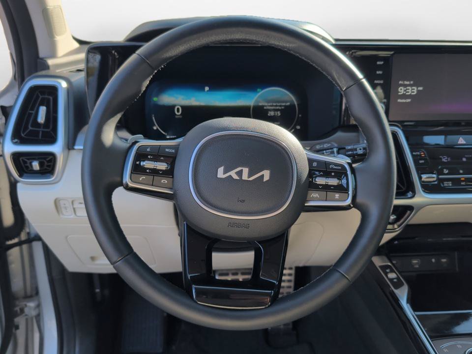 Used 2023 Kia Sorento SX Prestige AWD/4WD image 13