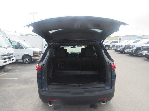 Certified 2023 Chevrolet Traverse LT w/ LPO, Floor Liner Package AWD/4WD image 22
