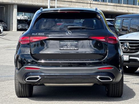 Certified 2024 Mercedes-Benz GLC 300 image 10