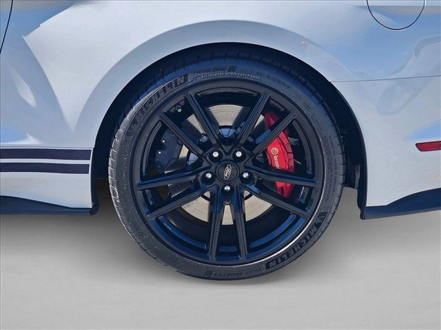 Used 2022 Ford Mustang Shelby GT500 w/ Technology Package RWD image 29