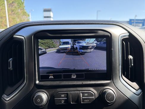 Used 2021 Chevrolet Silverado 1500 LT Trail Boss w/ Convenience Package II AWD/4WD image 25