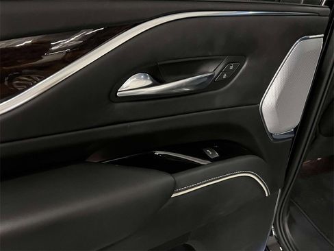 Certified 2021 Cadillac Escalade Premium Luxury Platinum image 5