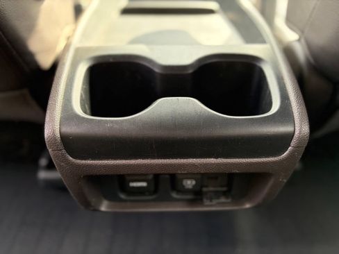 Used 2019 Honda Odyssey Elite image 17